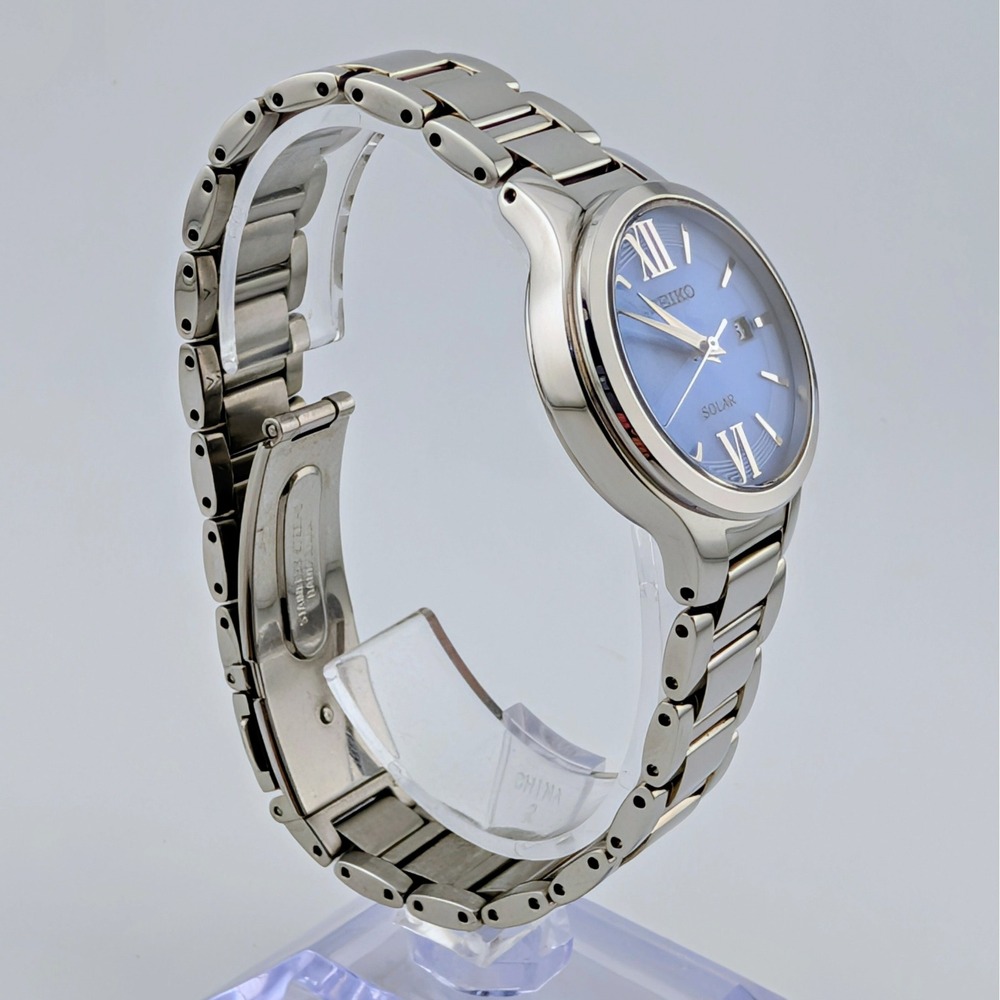 Seiko Solar V137-0BH0 Women's Watch Blue Guilloche Dial Date Stainless Steel Box - Picture 10 of 13